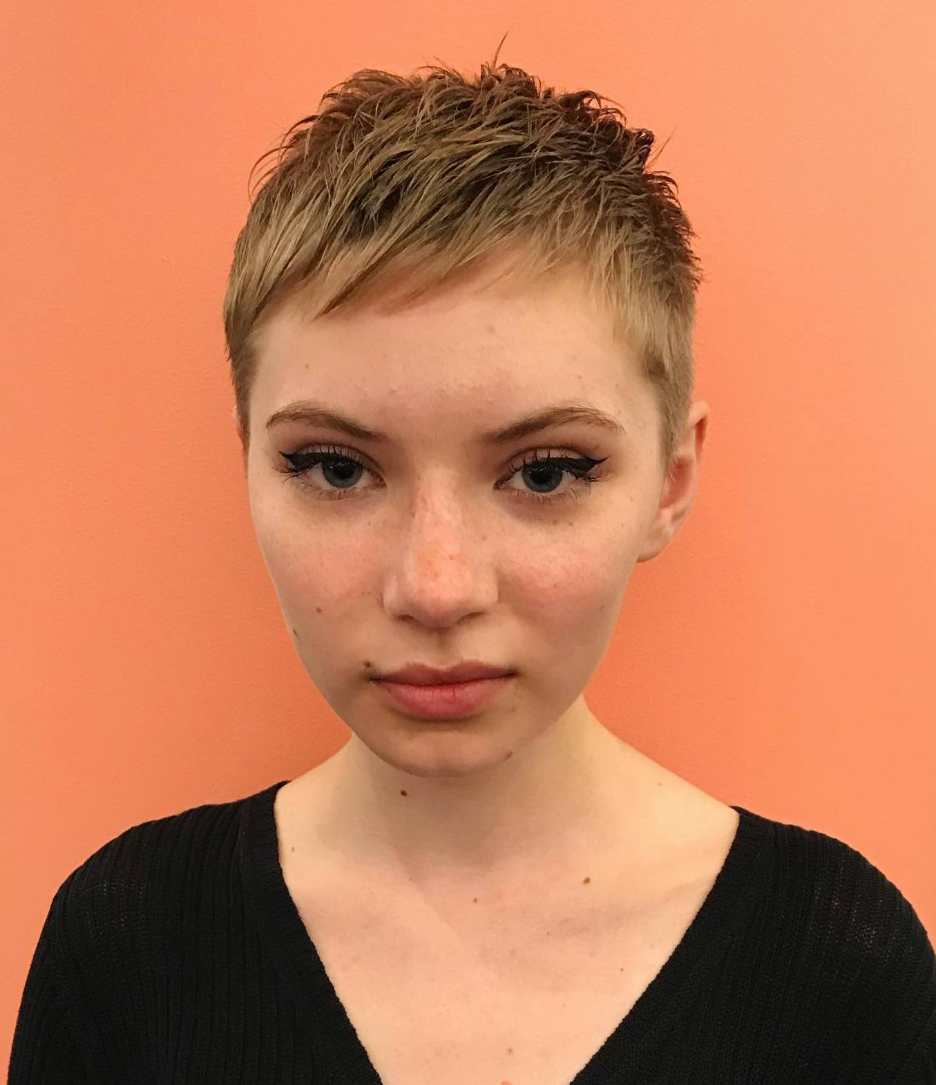 Very Short Textured Cut for Girls