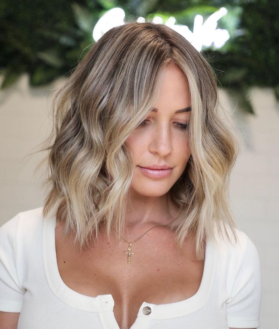 Bronde Lob with Shaggy Waves